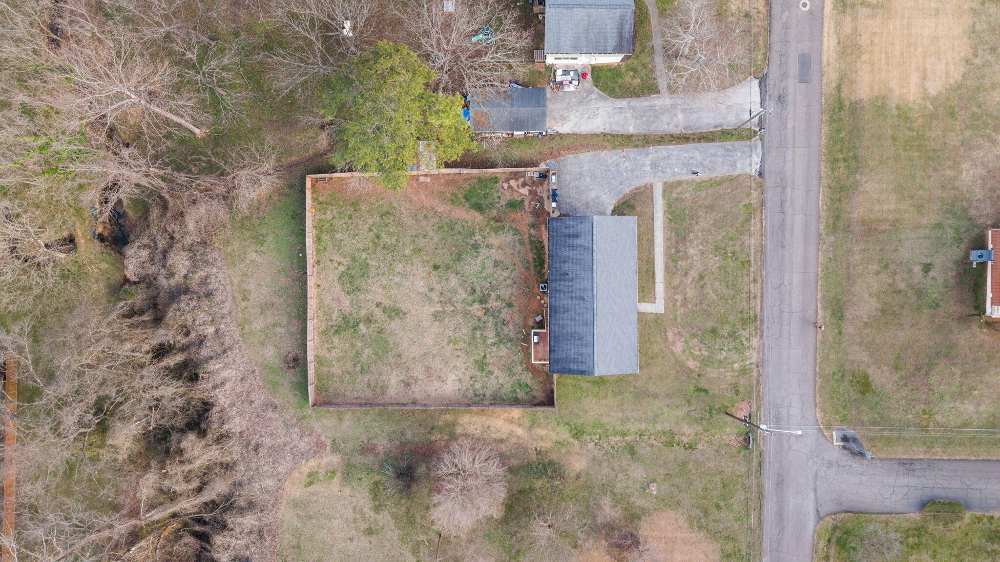 3035 W Lake Drive, NW Cleveland TN 37312