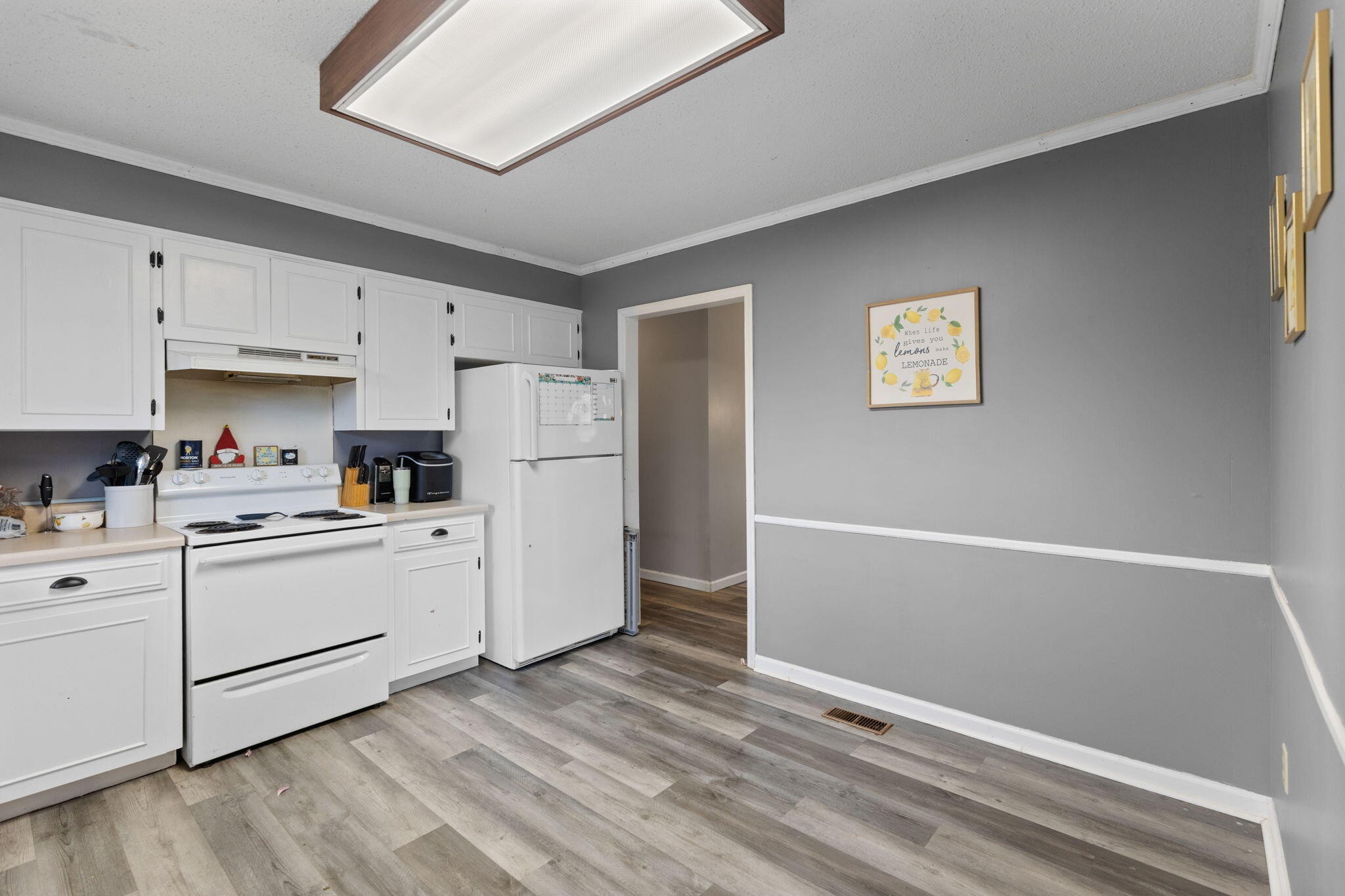 3035 W Lake Drive, NW Cleveland TN 37312