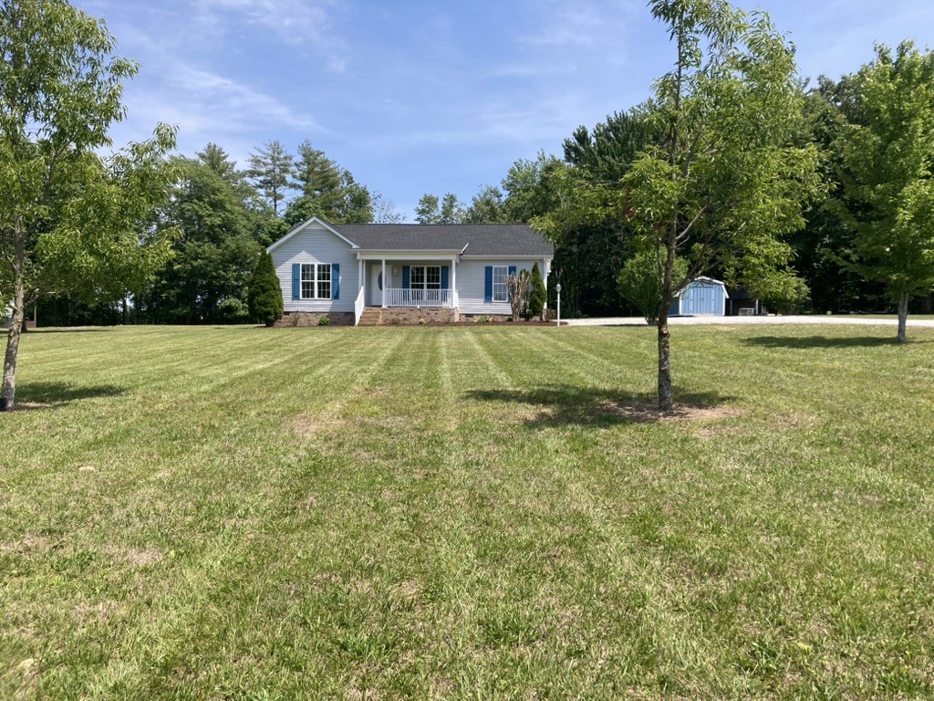 3366 Dobbins Pike Portland TN 37148