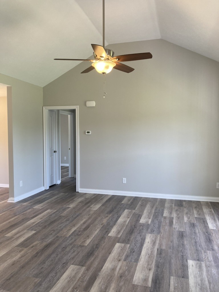 3366 Dobbins Pike Portland TN 37148