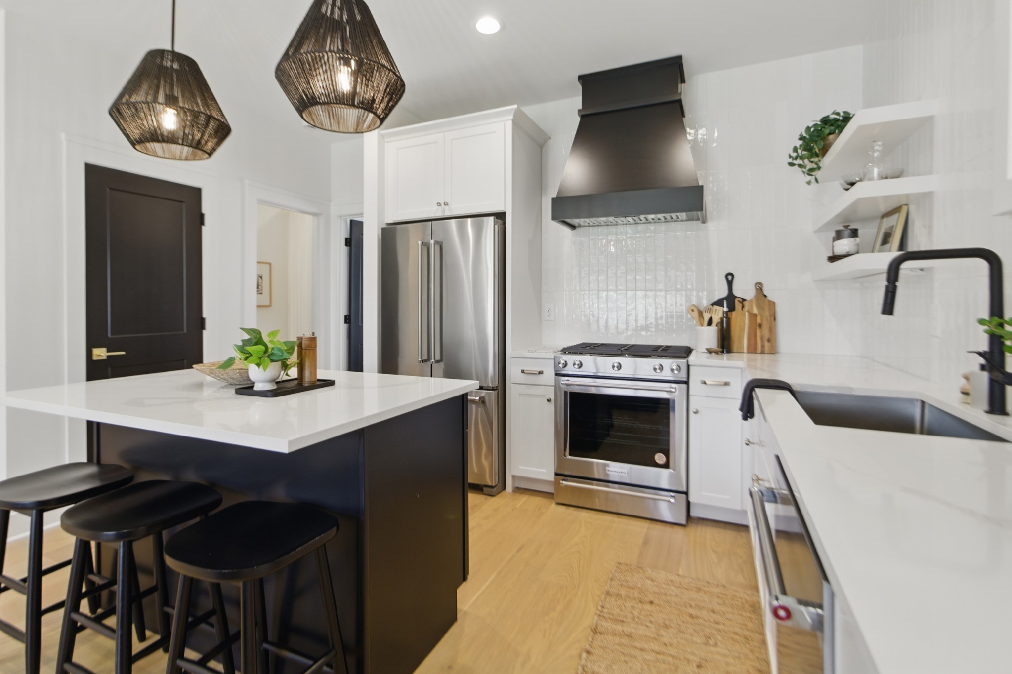 824D Watts Lane Nashville TN 37209