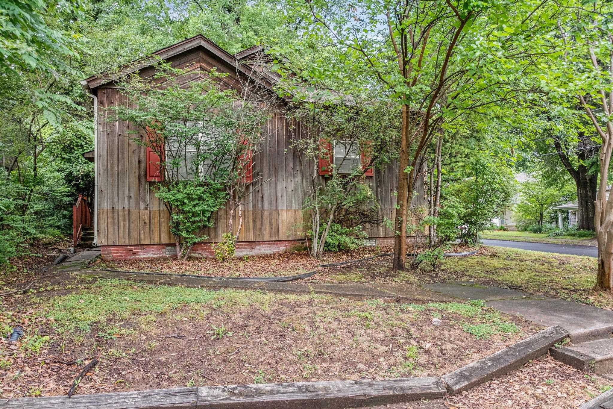 689 Tanglewood Street Memphis TN 38104