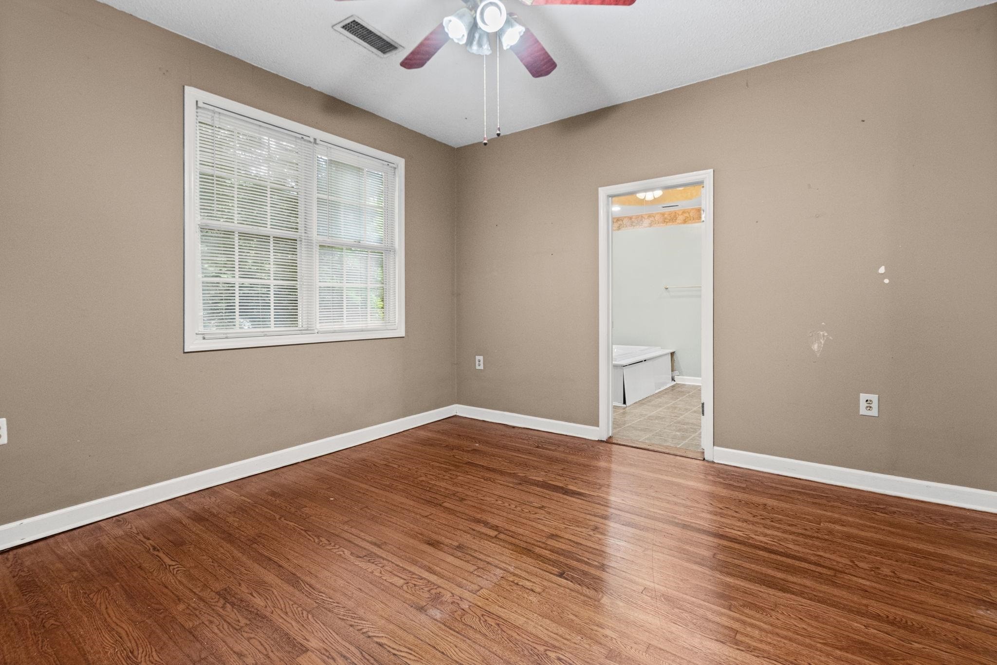 689 Tanglewood Street Memphis TN 38104