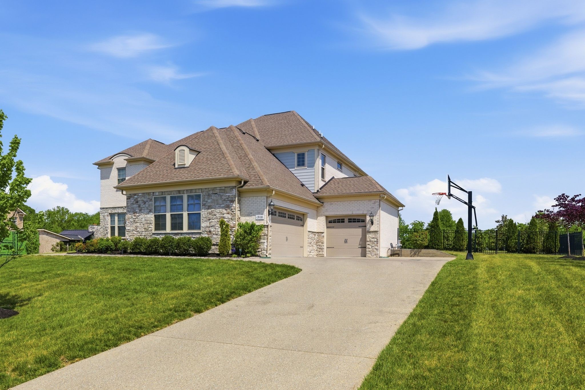 1908 New Bristol Lane Brentwood TN 37027