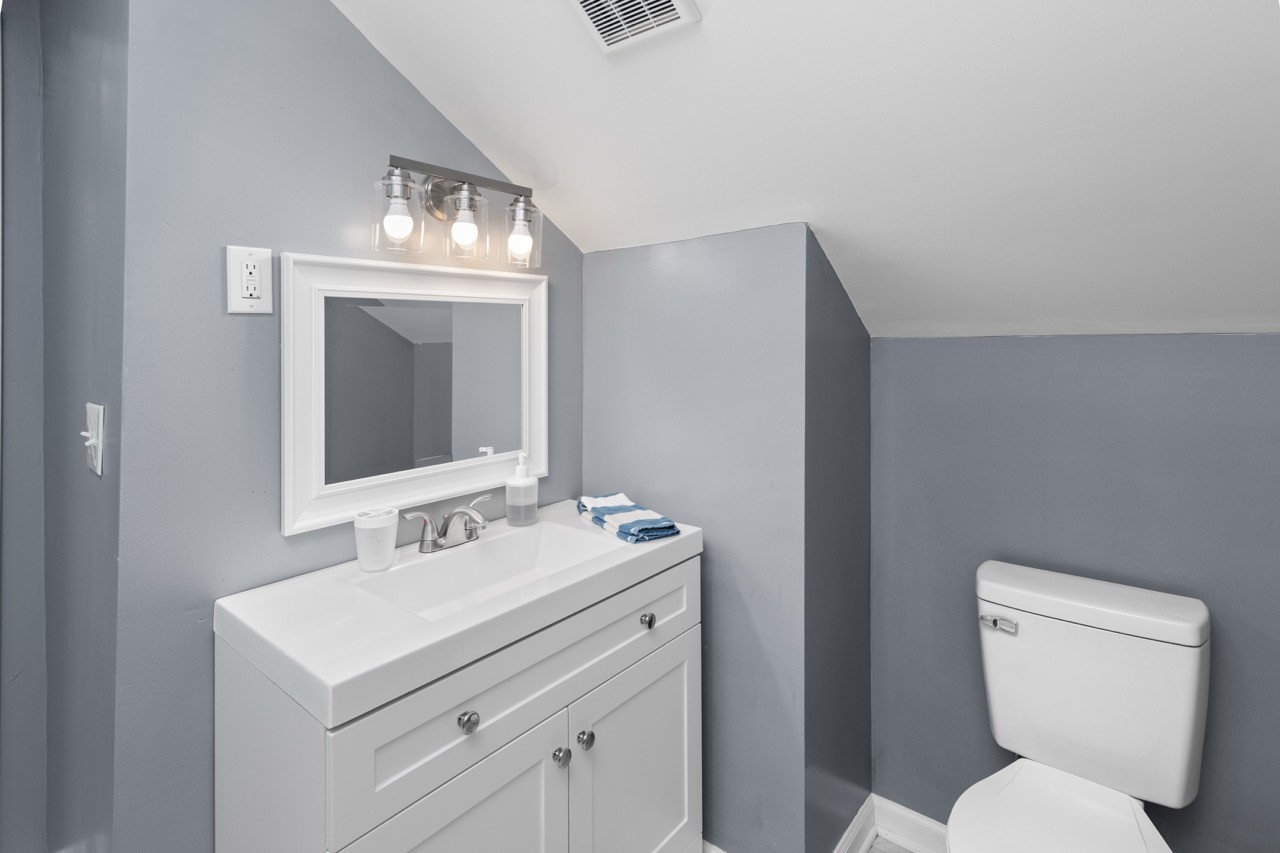 1085 Nealcrest Circle Spring Hill TN 37174