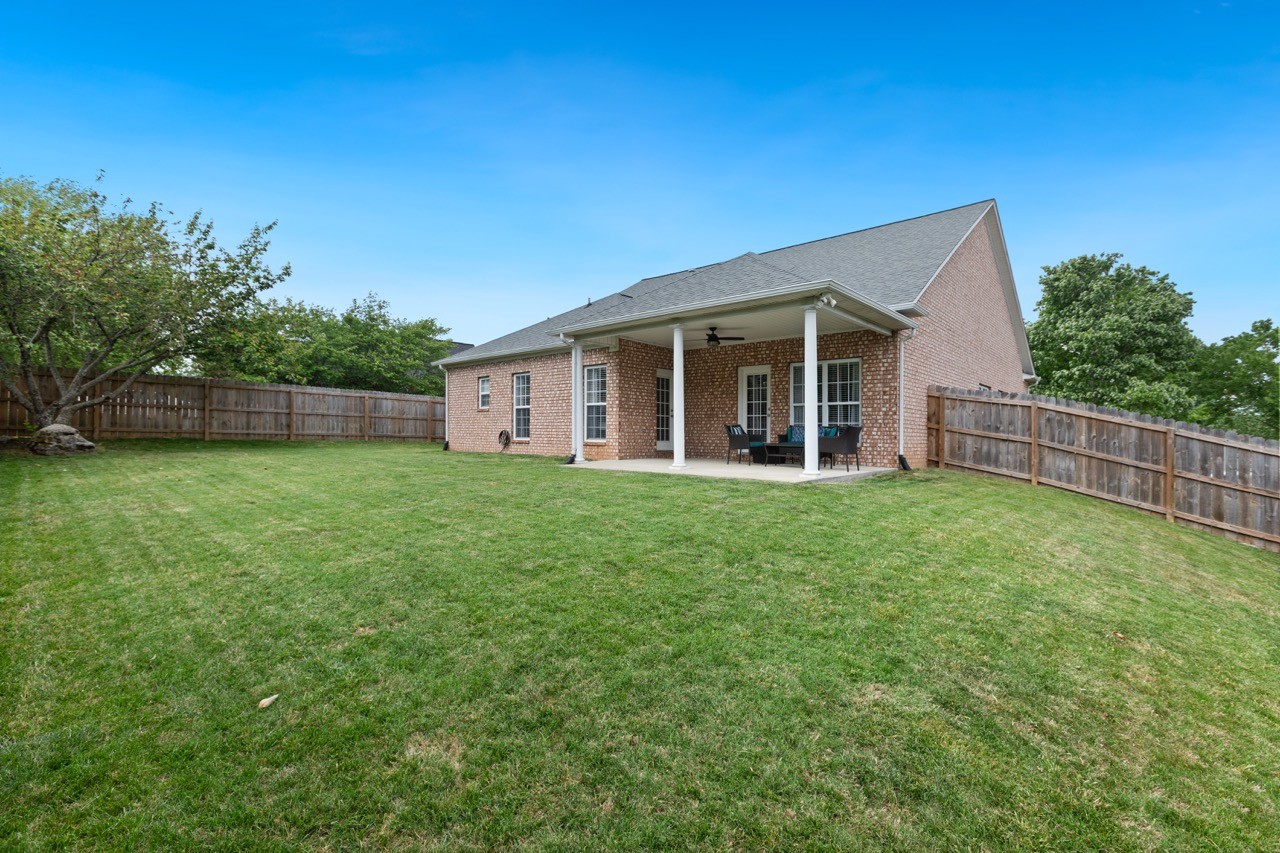 1085 Nealcrest Circle Spring Hill TN 37174