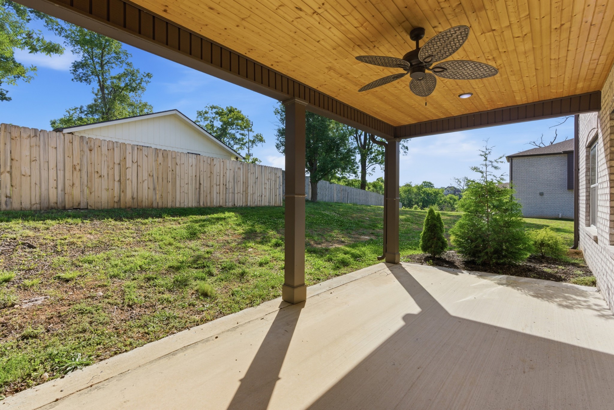1760 W Main Street Lebanon TN 37087