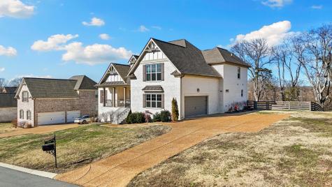 809 Ridgestone Place Lebanon TN 37087