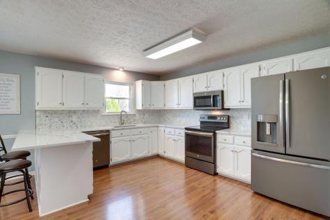 145 S Palmers Chapel Road White House TN 37188