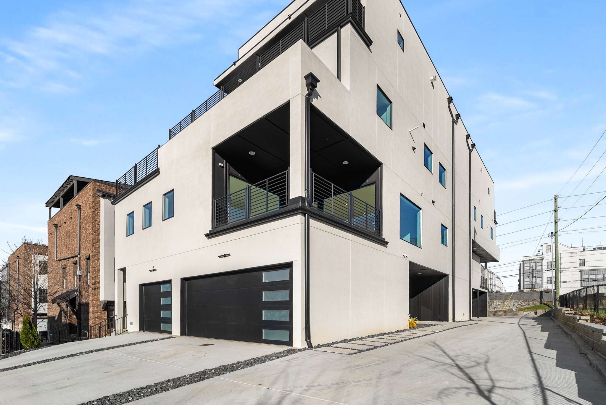 1017 12th Ave, S Nashville TN 37203