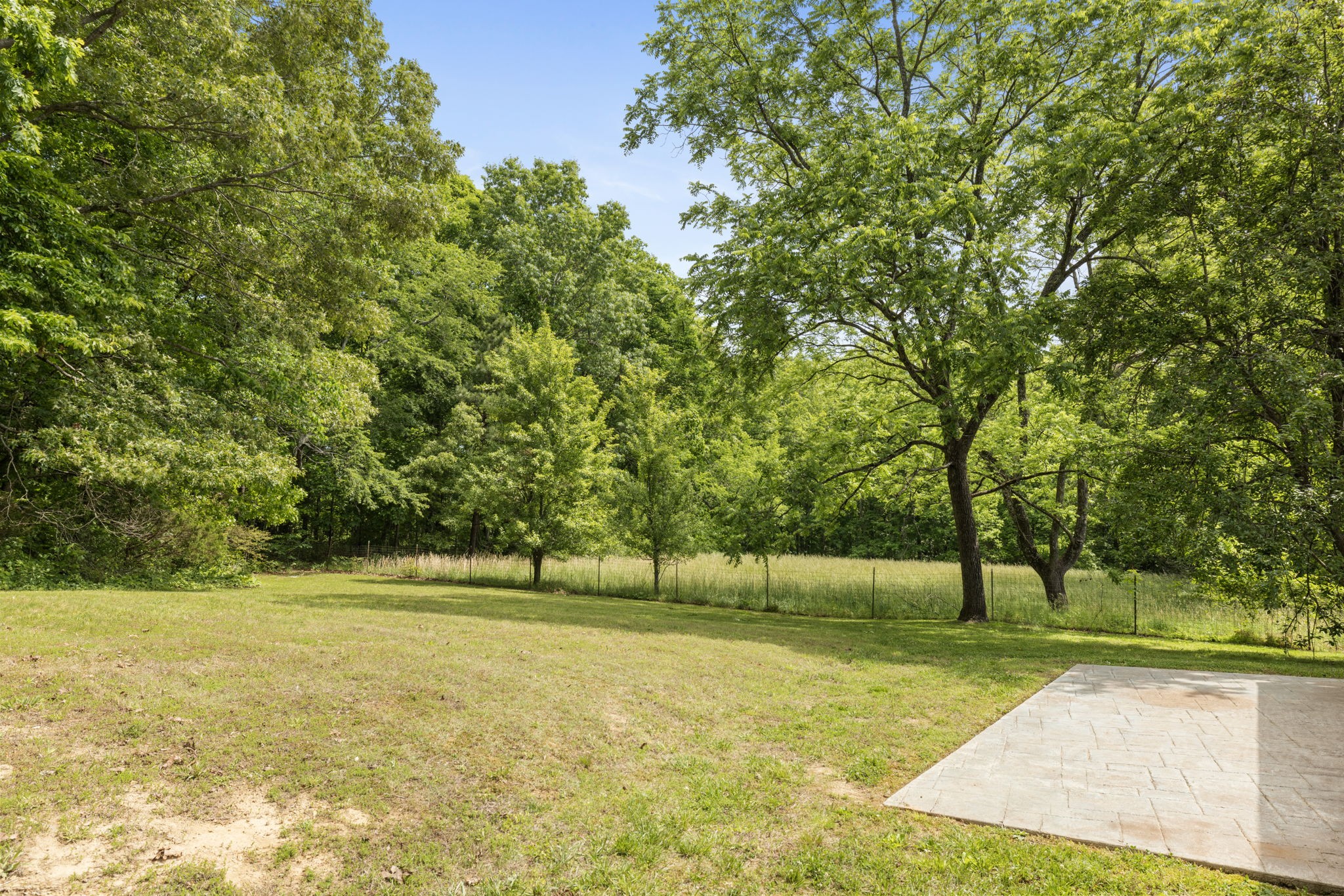7623 Highway 100 Bon Aqua TN 37025