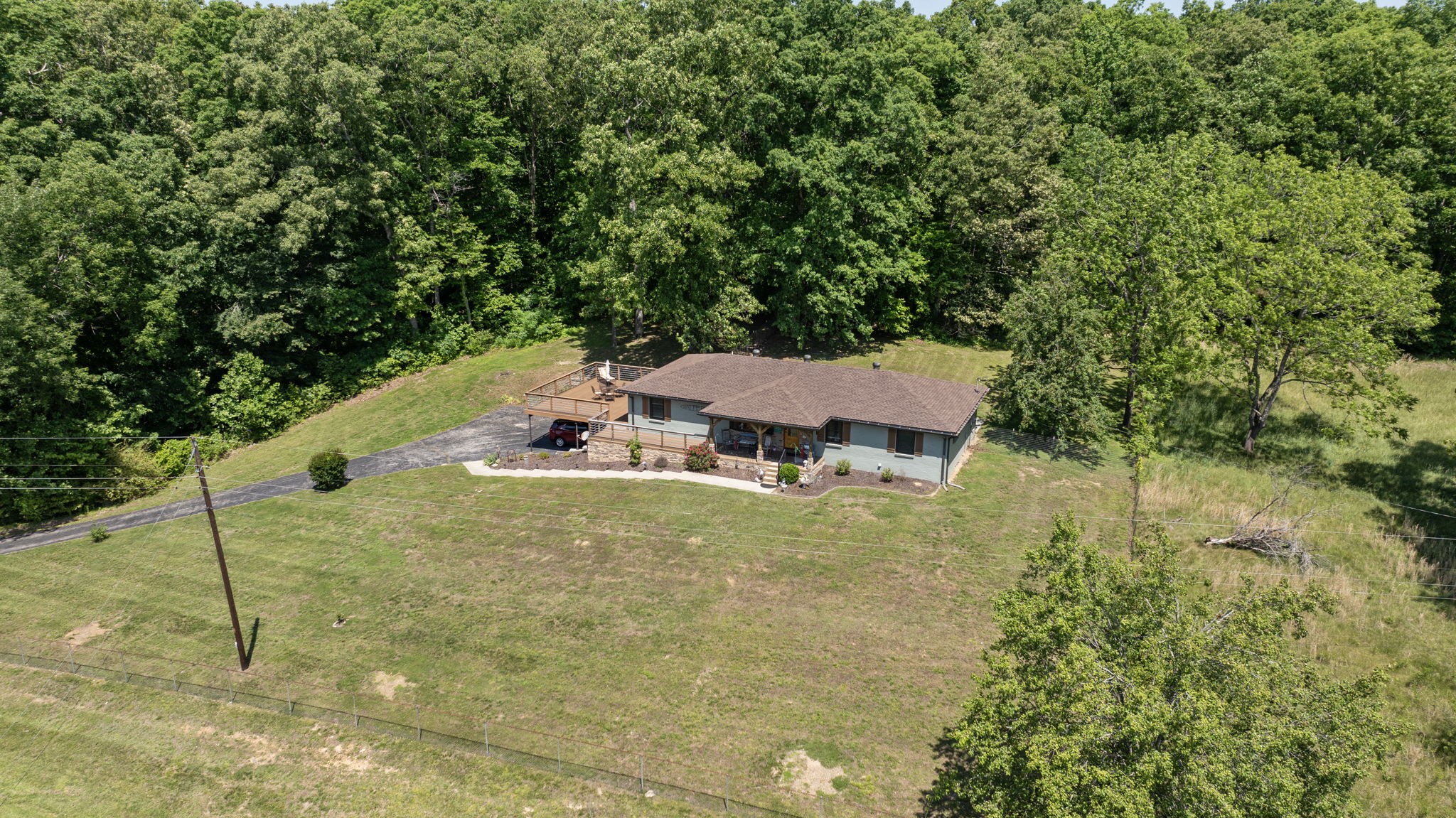 7623 Highway 100 Bon Aqua TN 37025