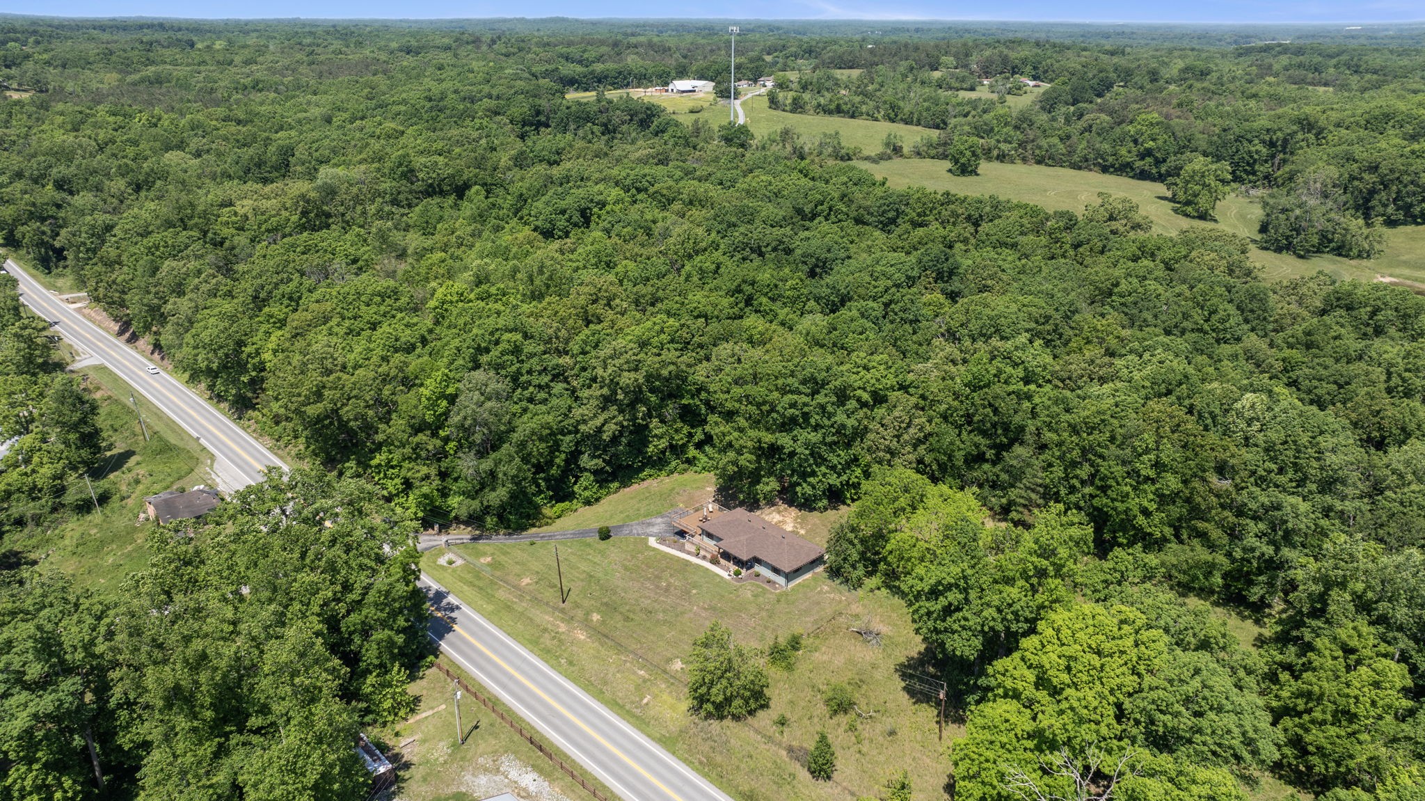 7623 Highway 100 Bon Aqua TN 37025