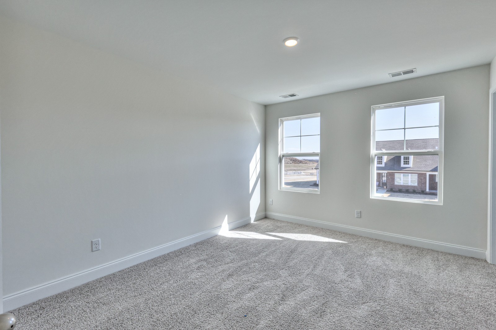 2098 Layla Lane White House TN 37188