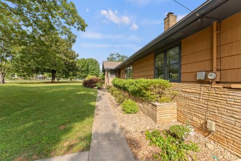 112 8th Ave, SE Winchester TN 37398