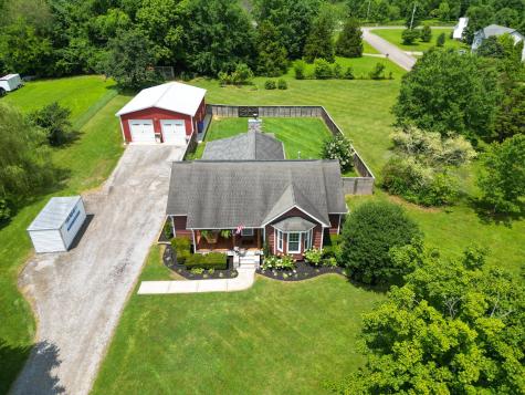 4429 Thomasville Road Chapmansboro TN 37035