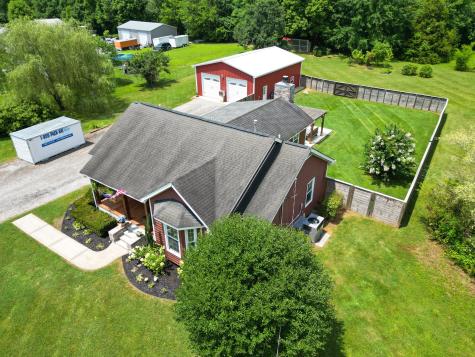4429 Thomasville Road Chapmansboro TN 37035