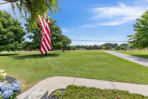 4429 Thomasville Road Chapmansboro TN 37035