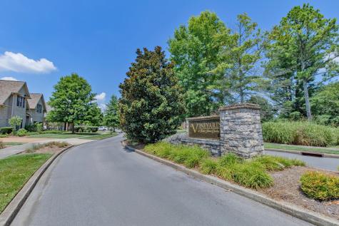 138 Tara Lane Goodlettsville TN 37072