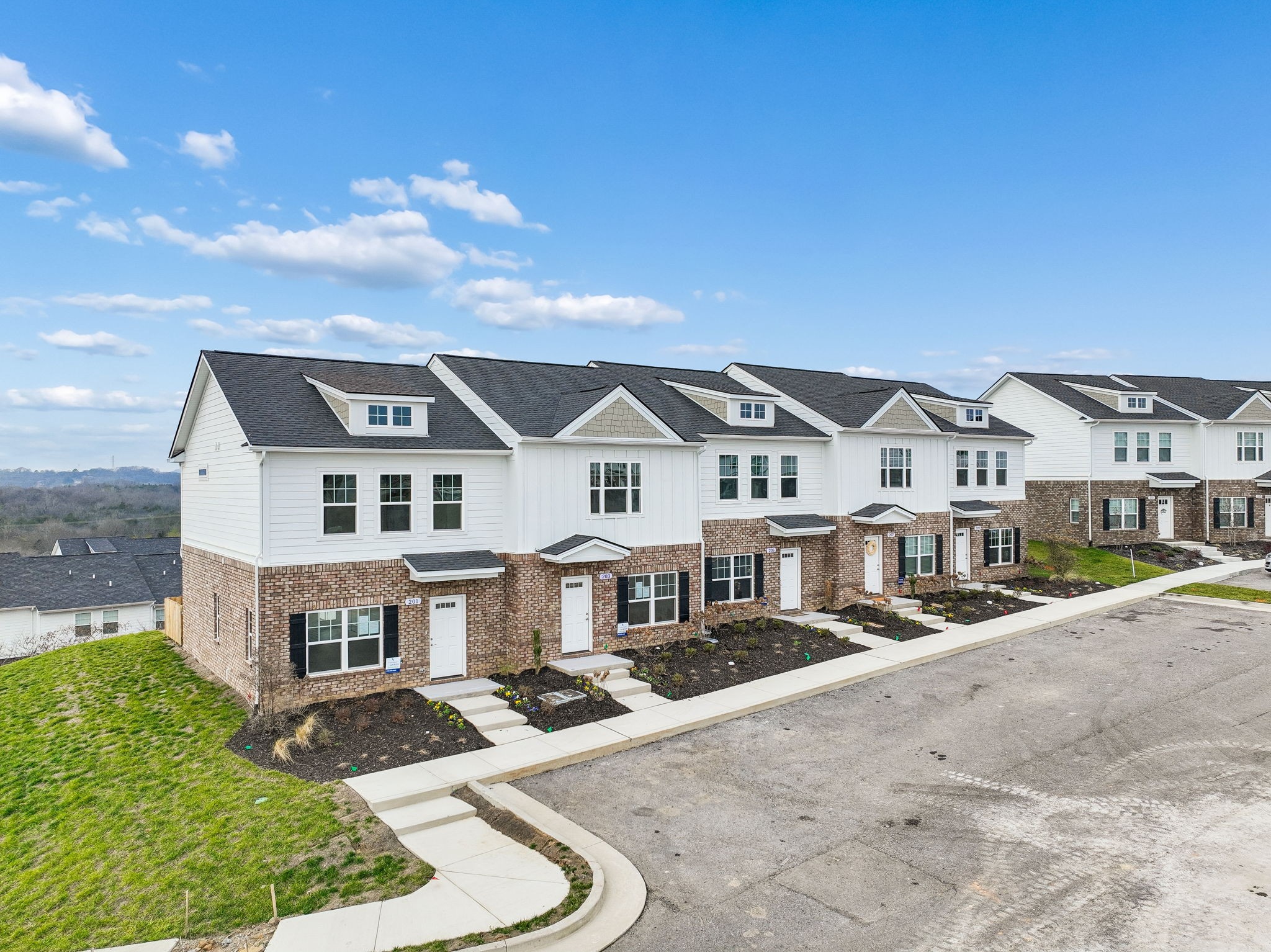 201 Dry Creek Commons Goodlettsville TN 37072