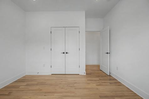 1909A 15th Ave, N Nashville TN 37208