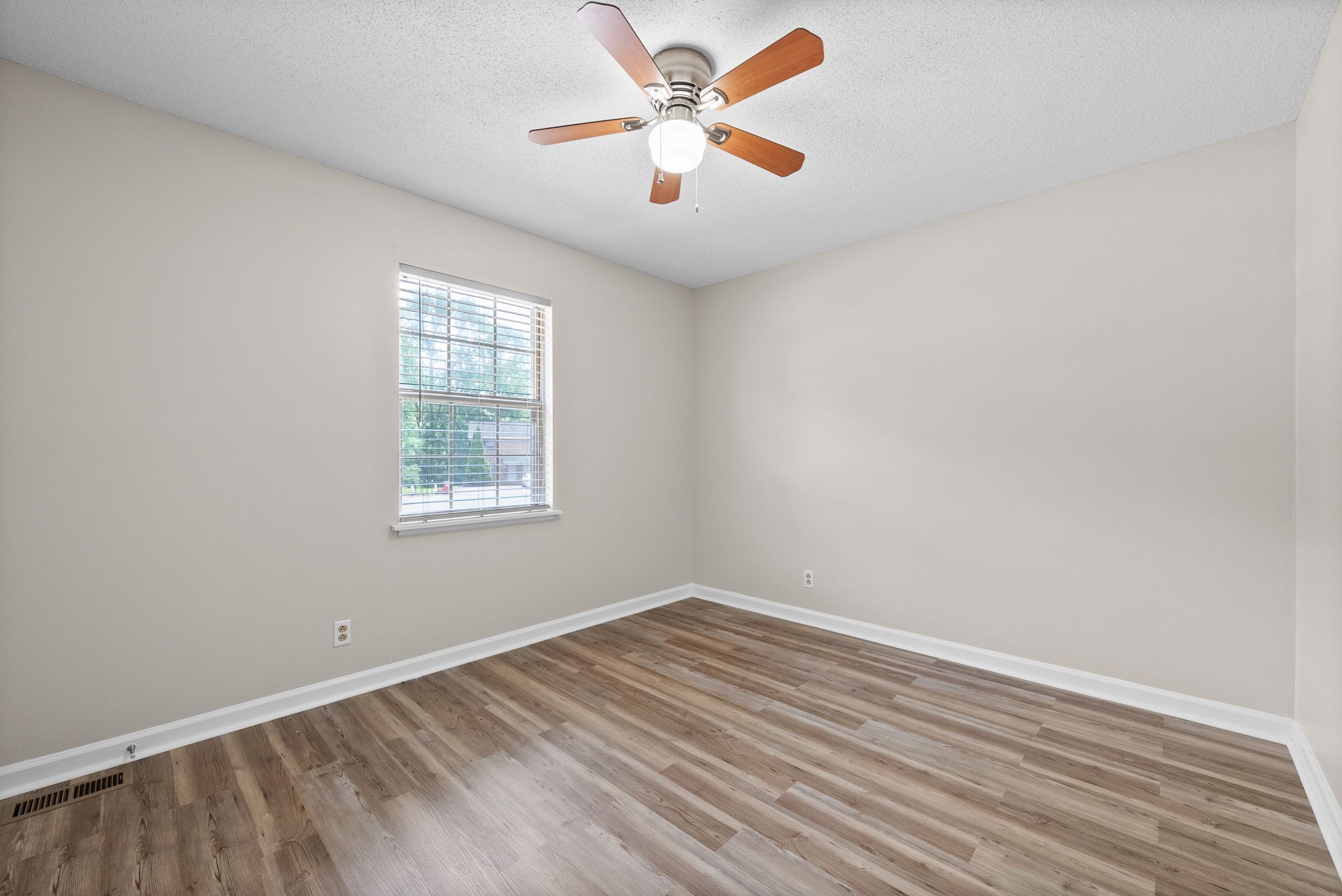 460 Martha Lane Clarksville TN 37043