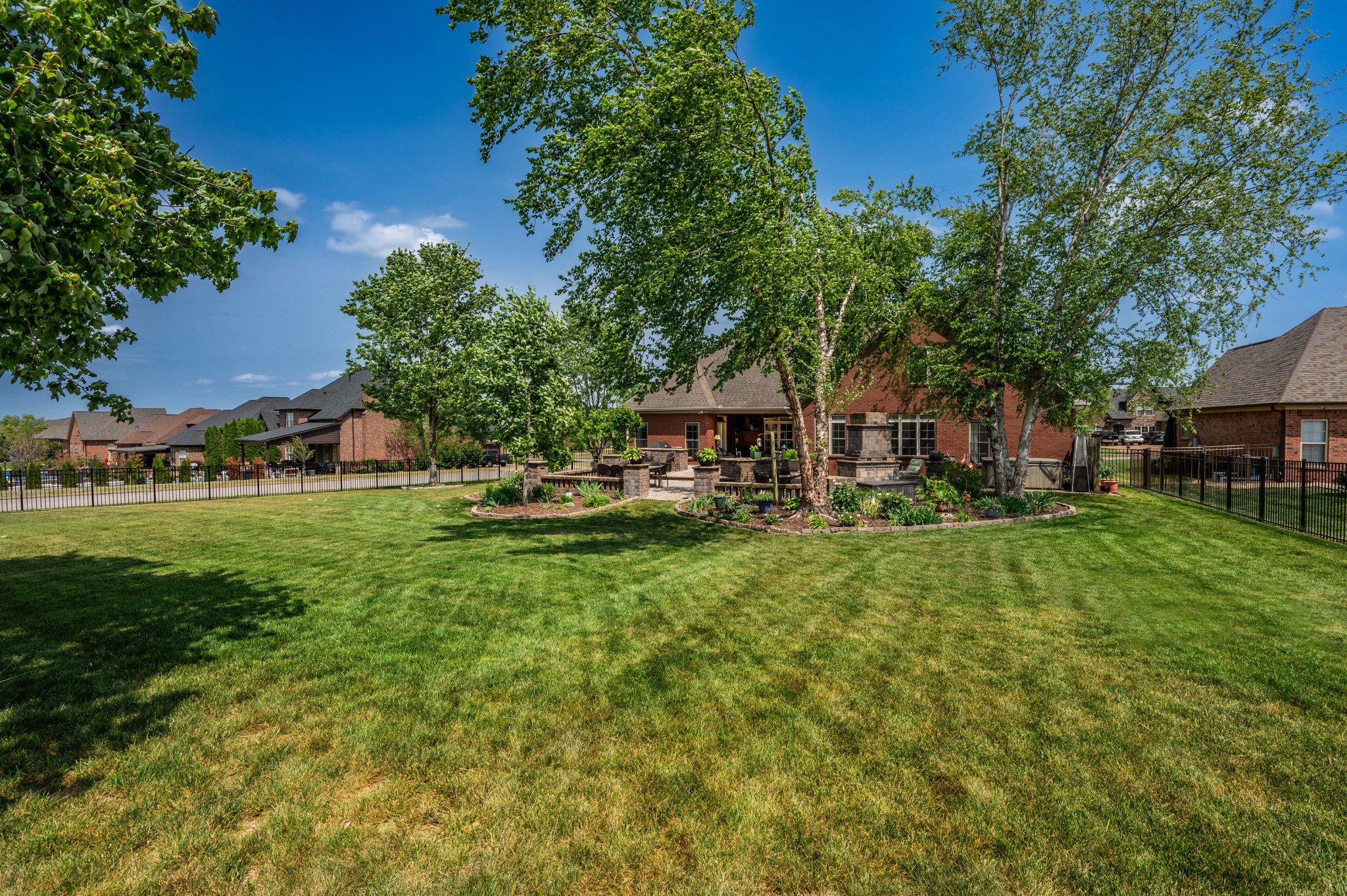 2154 Gorden Crossing Gallatin TN 37066