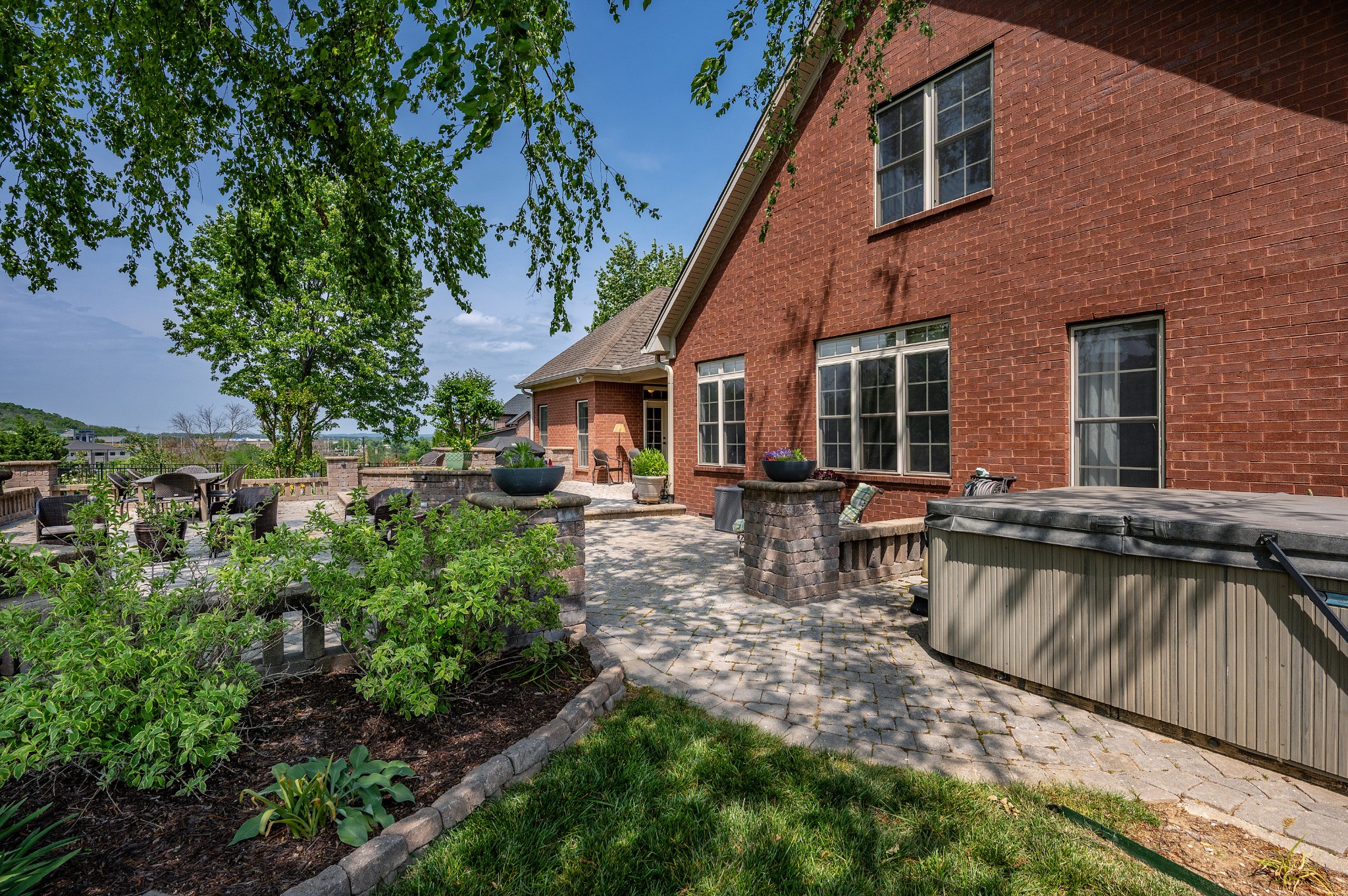 2154 Gorden Crossing Gallatin TN 37066