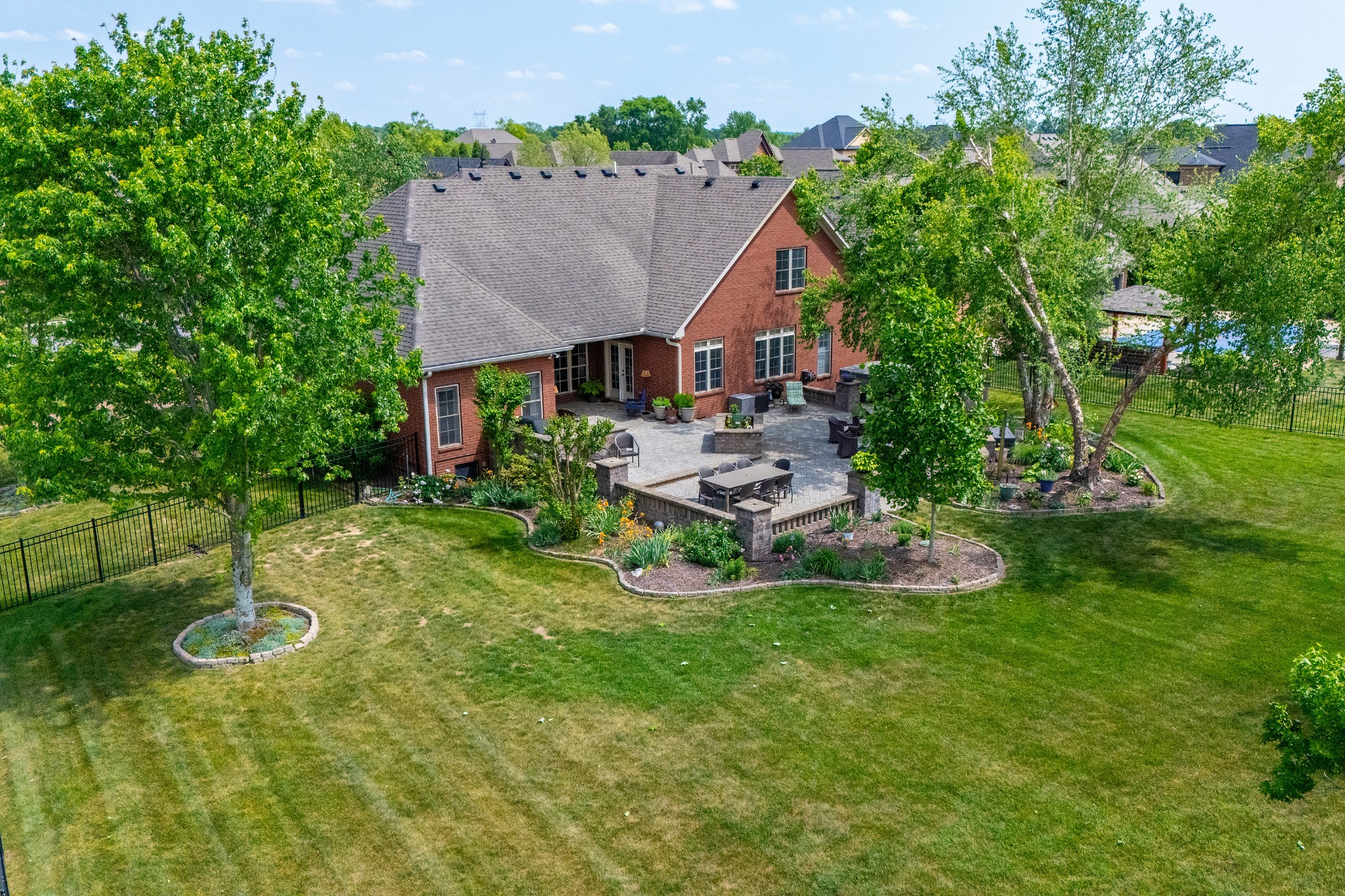 2154 Gorden Crossing Gallatin TN 37066