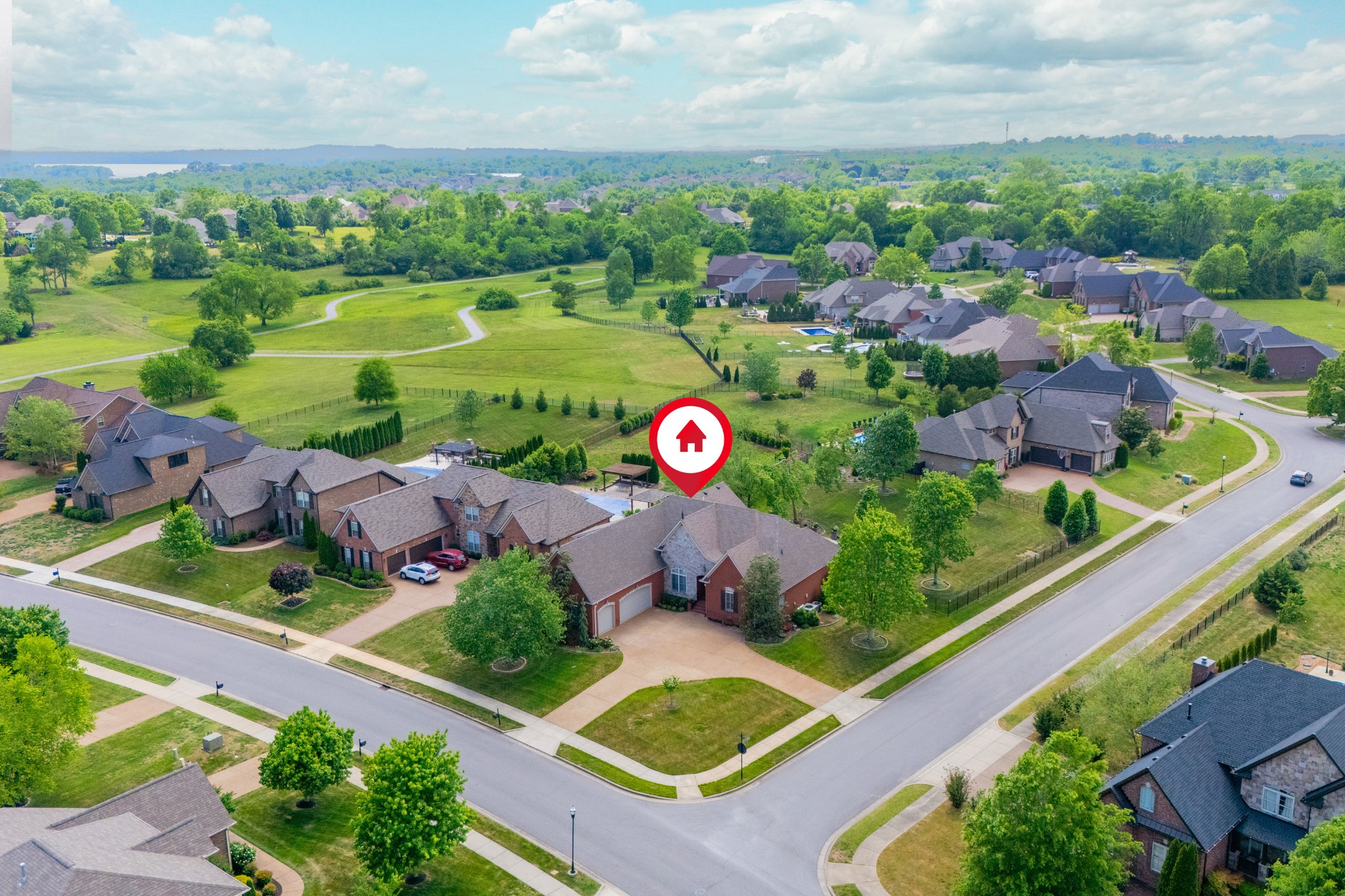 2154 Gorden Crossing Gallatin TN 37066