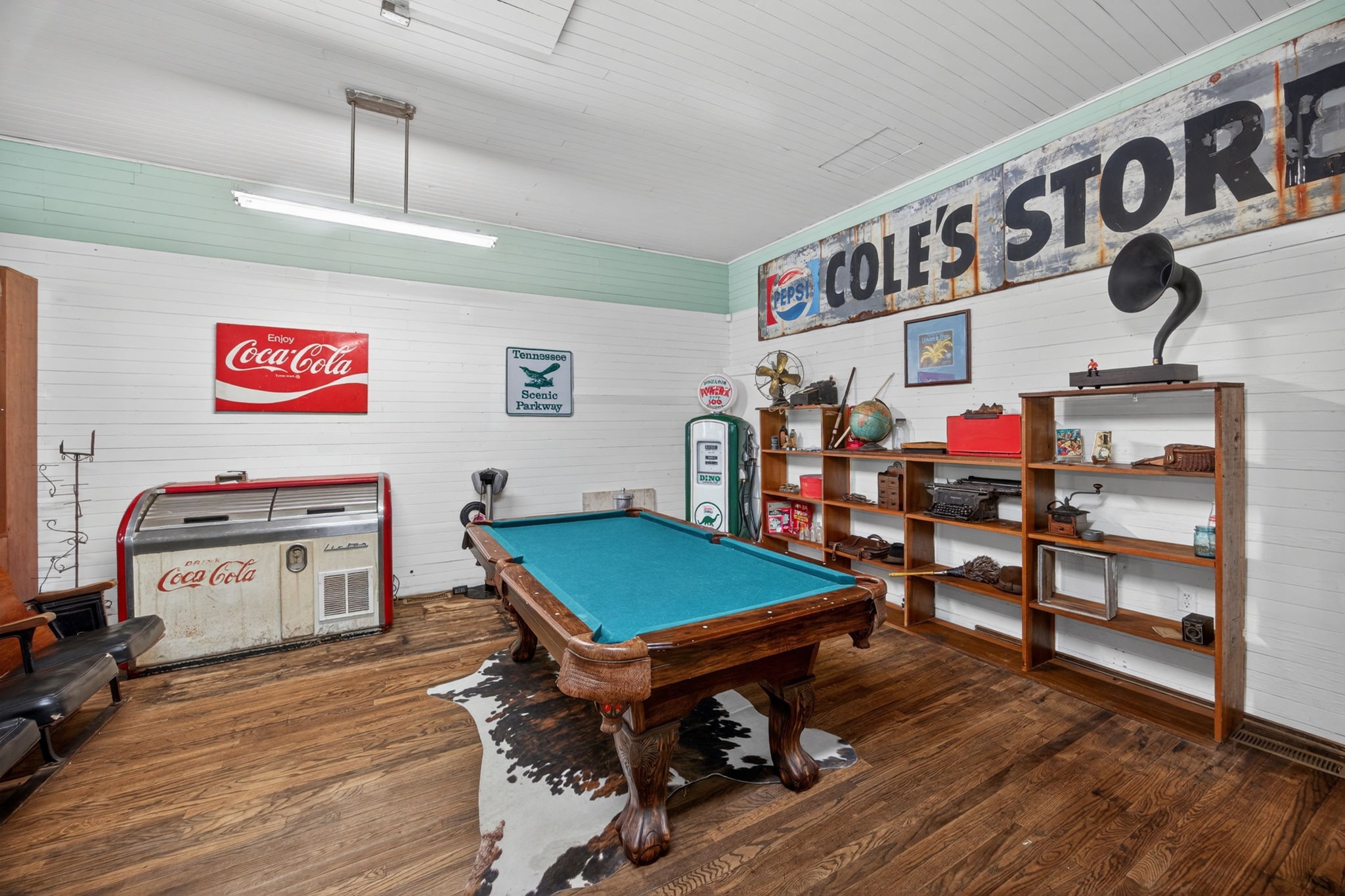 11710 Nashville Highway Baxter TN 38544