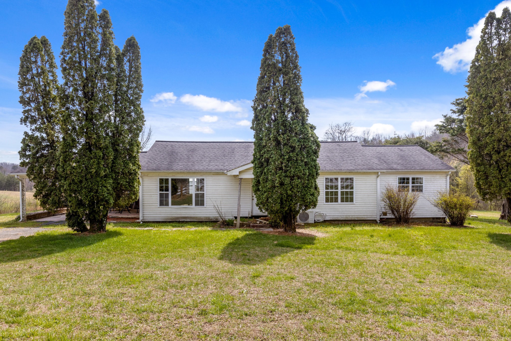 35290 Sr 30 Pikeville TN 37367