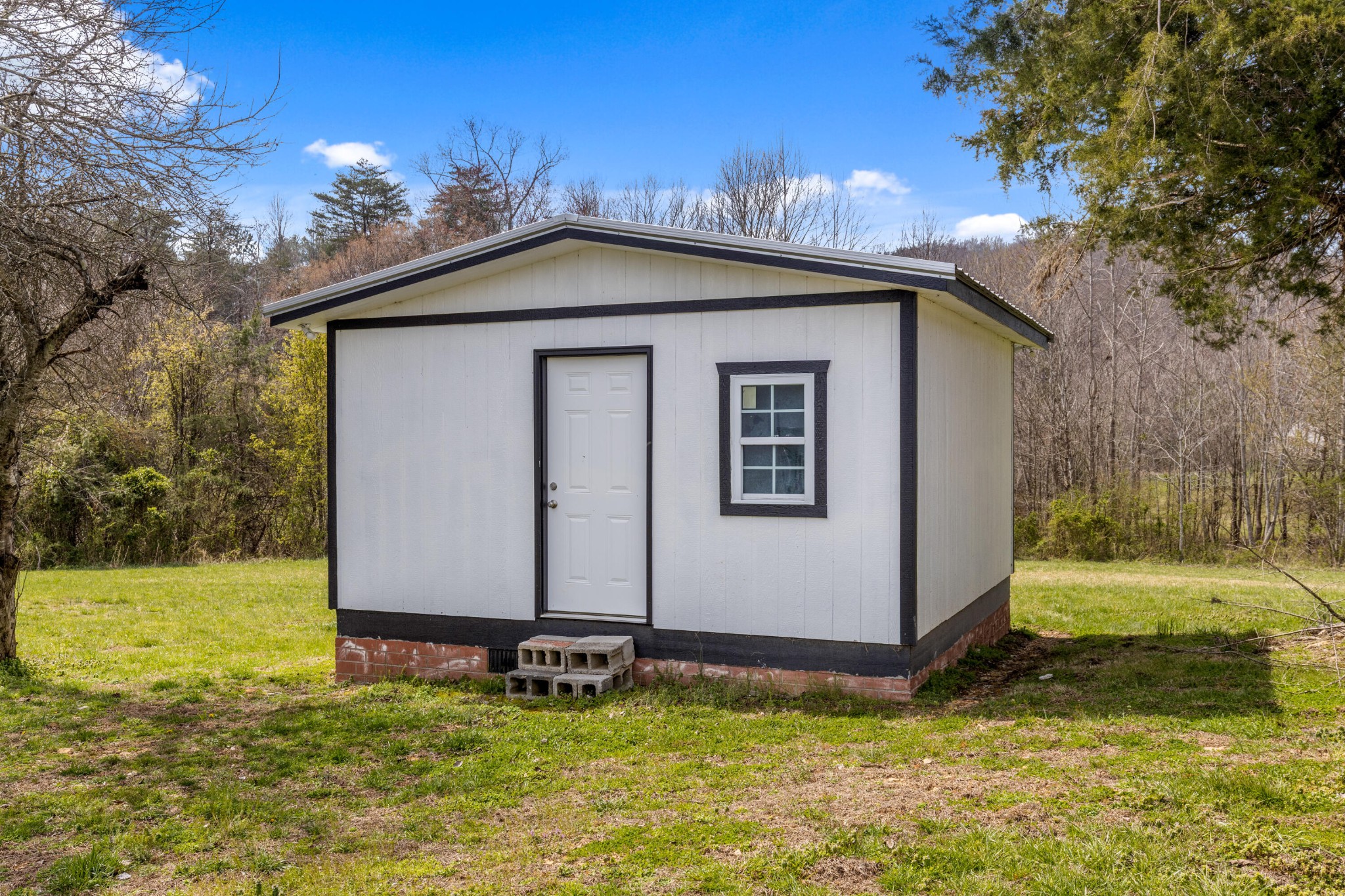 35290 Sr 30 Pikeville TN 37367