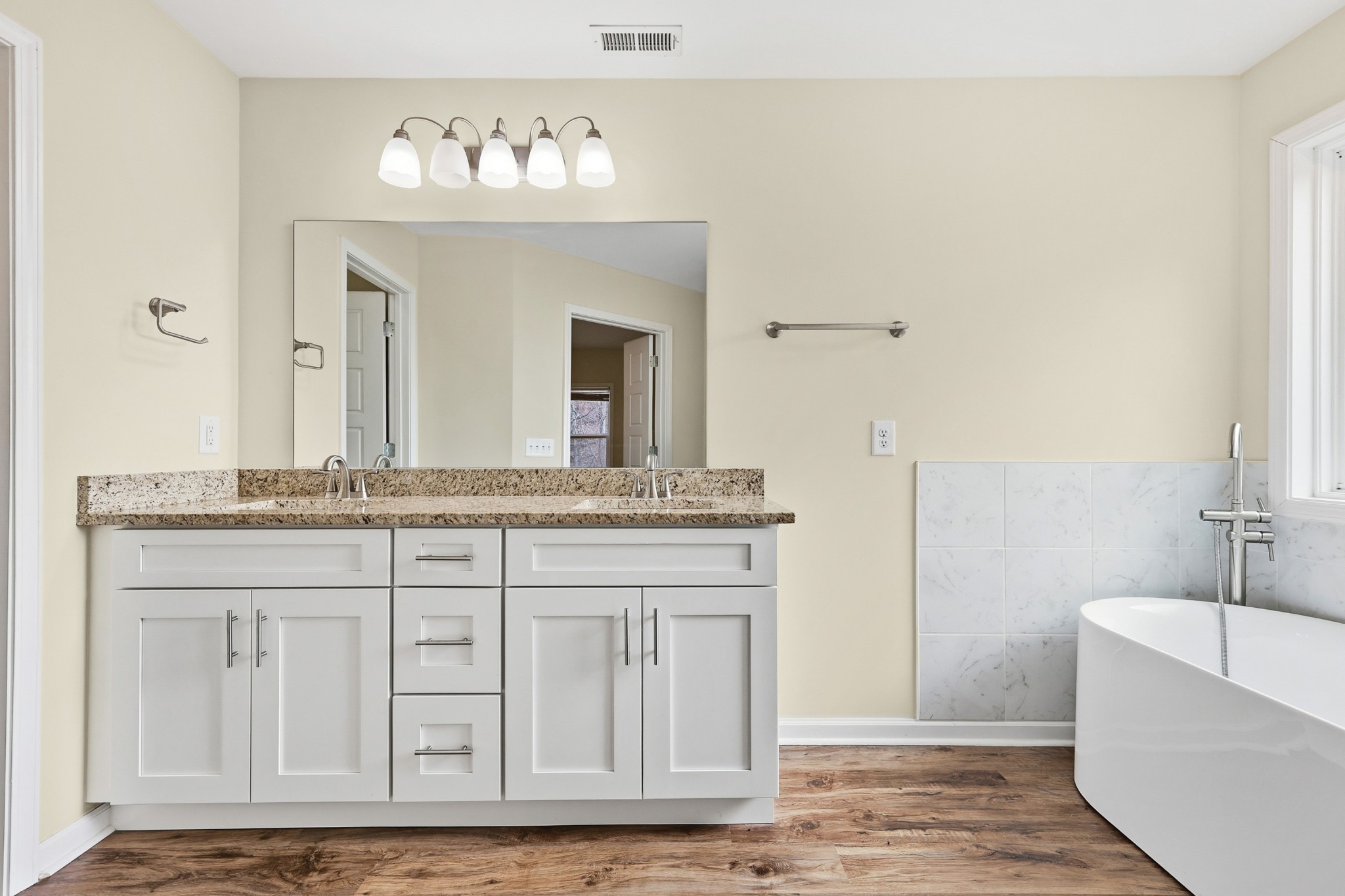 213 Indian Summer Court Nashville TN 37207