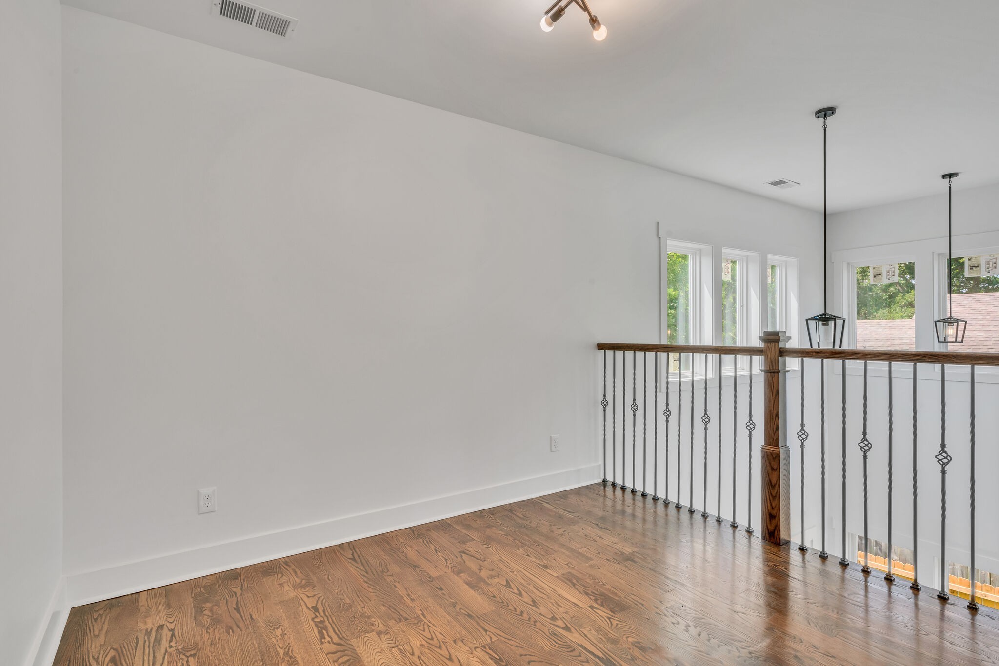 3715 Fairview Drive Nashville TN 37218