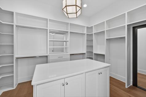 7042 Kinderhook Road Nashville TN 37221