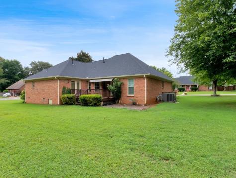 1811 Cascade Court Murfreesboro TN 37127