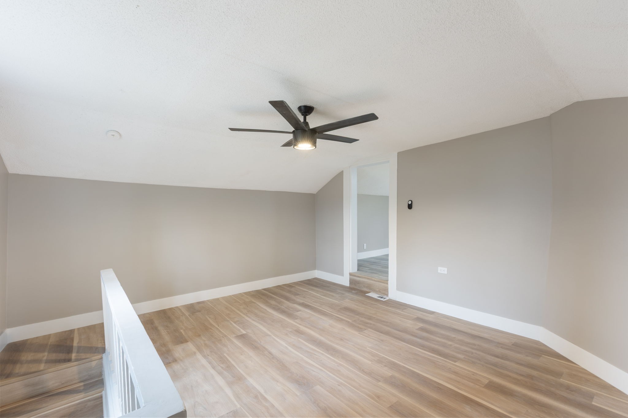 1828 S Main Street Columbia TN 38401