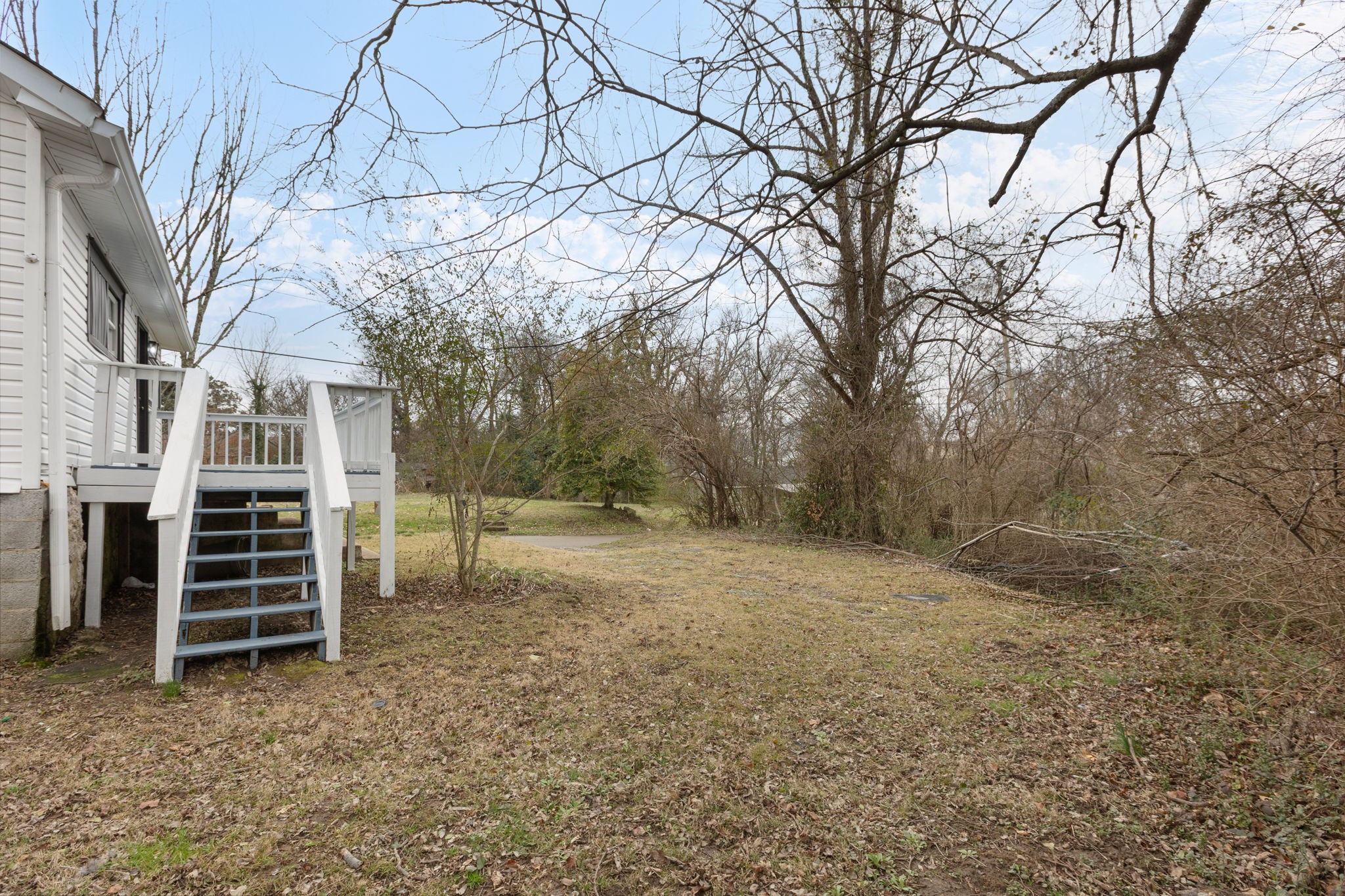 1828 S Main Street Columbia TN 38401