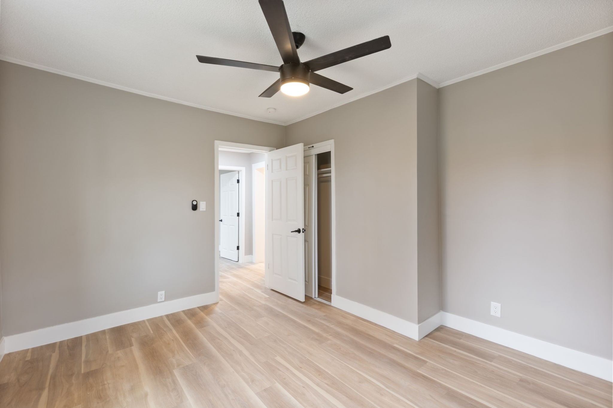 1828 S Main Street Columbia TN 38401