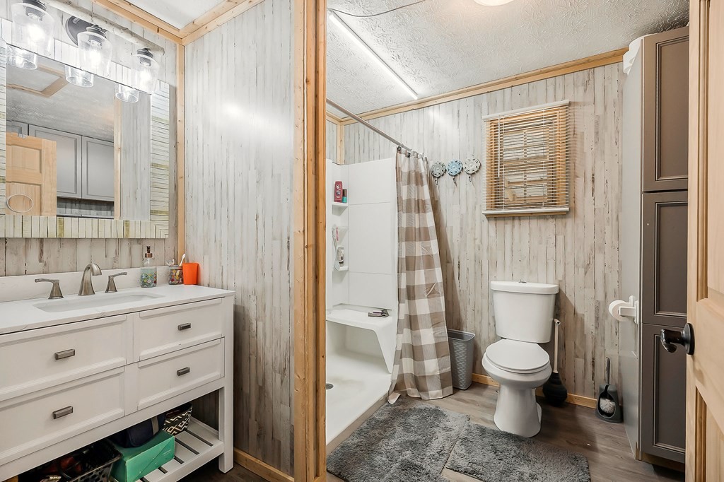301 Everett St, W Sparta TN 38583