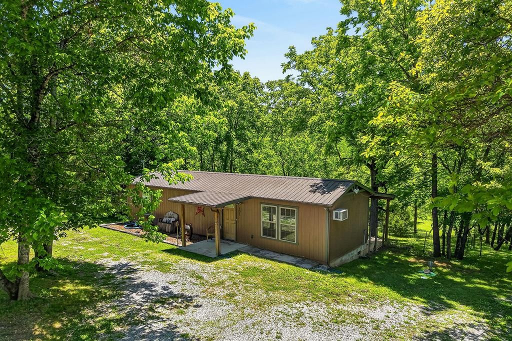 301 Everett St, W Sparta TN 38583