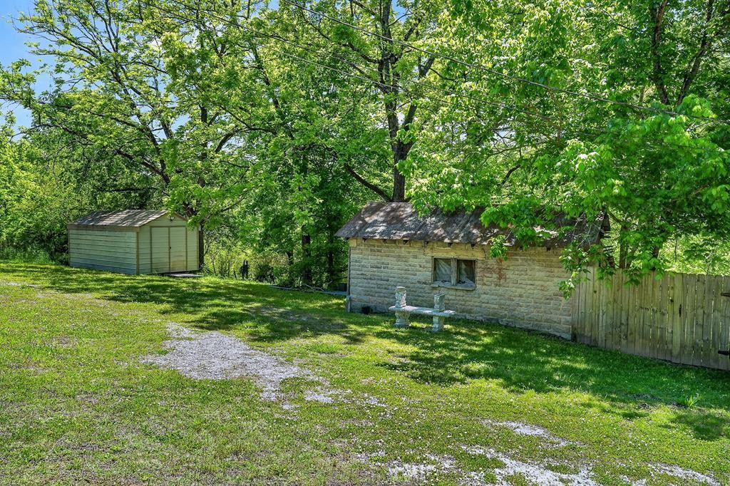 301 Everett St, W Sparta TN 38583