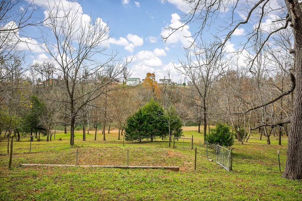 301 Everett St, W Sparta TN 38583