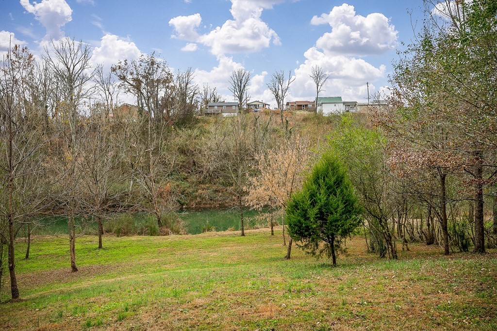301 Everett St, W Sparta TN 38583