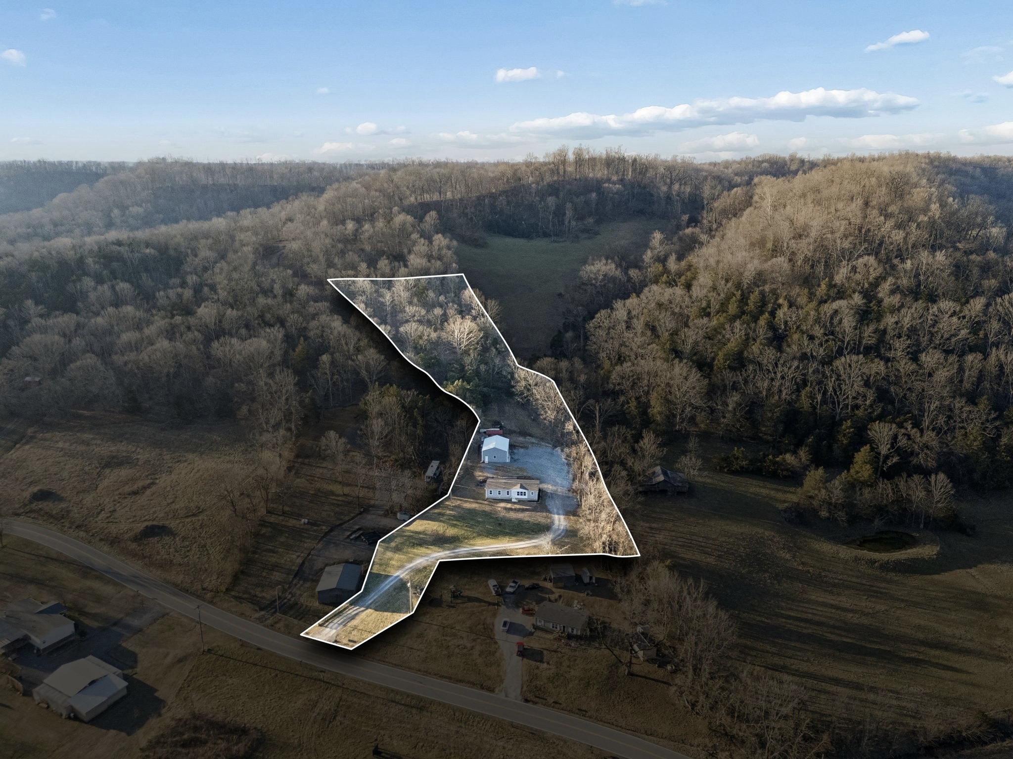 2666 New Harmony Road Hartsville TN 37074