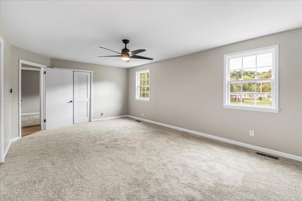 315 Little Creek Road Pleasant Shade TN 37145