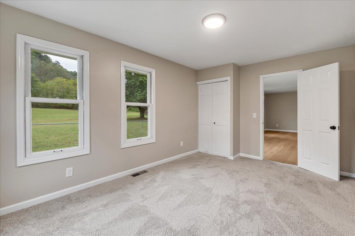 315 Little Creek Road Pleasant Shade TN 37145