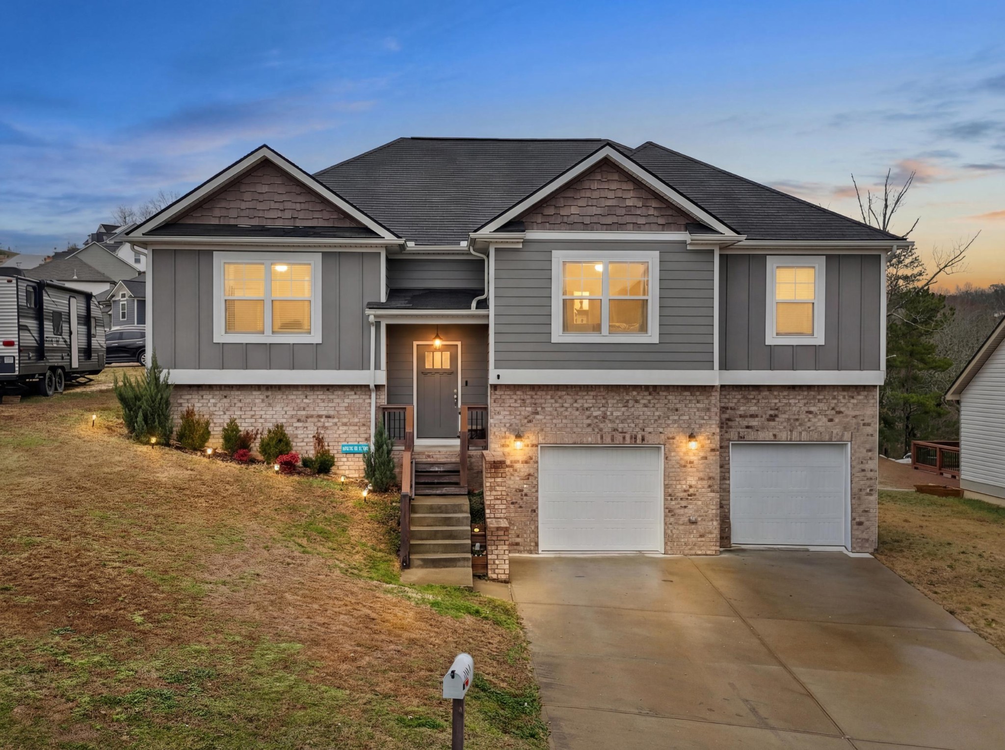 6864 Steep Hill Ooltewah TN 37363