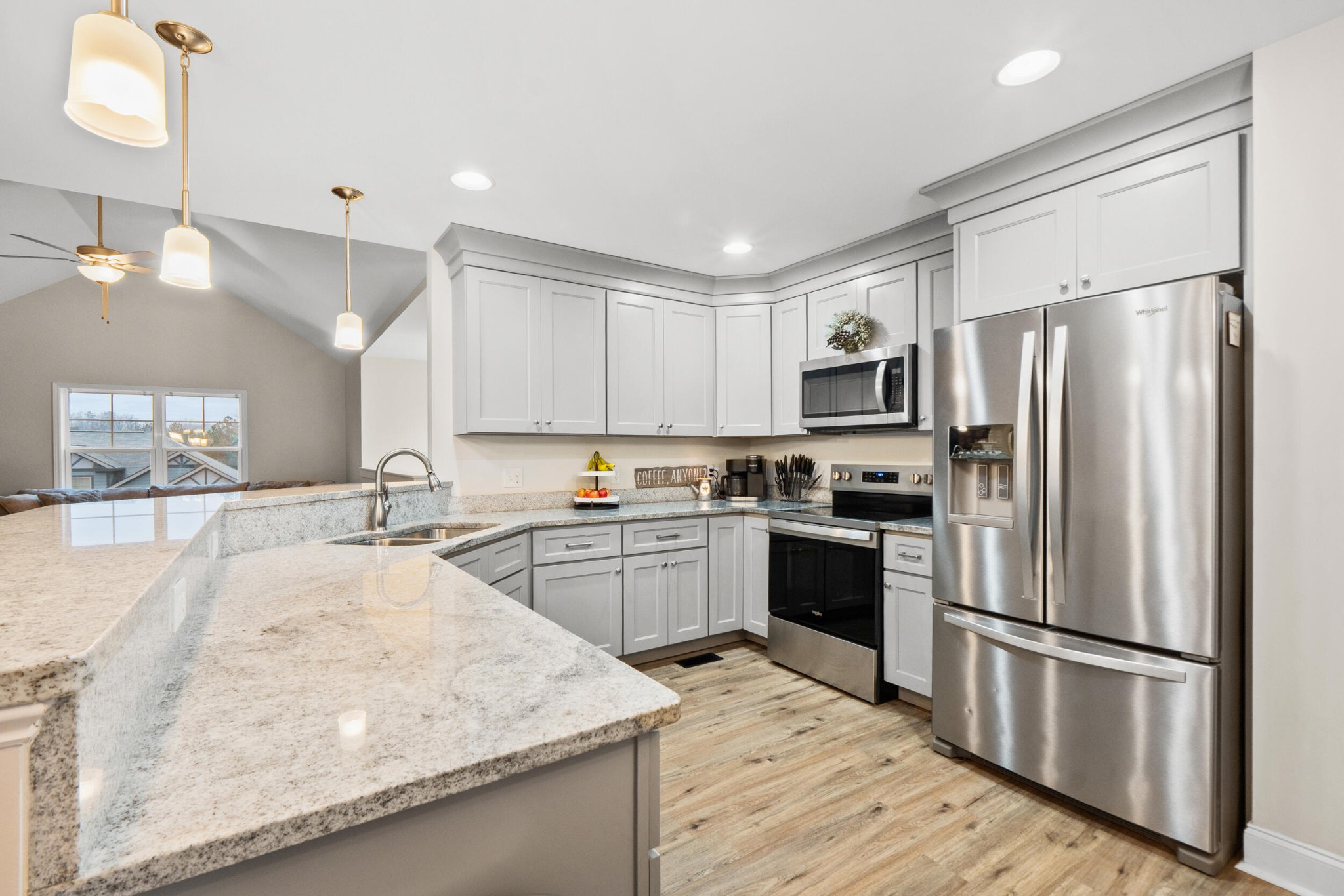 6864 Steep Hill Ooltewah TN 37363